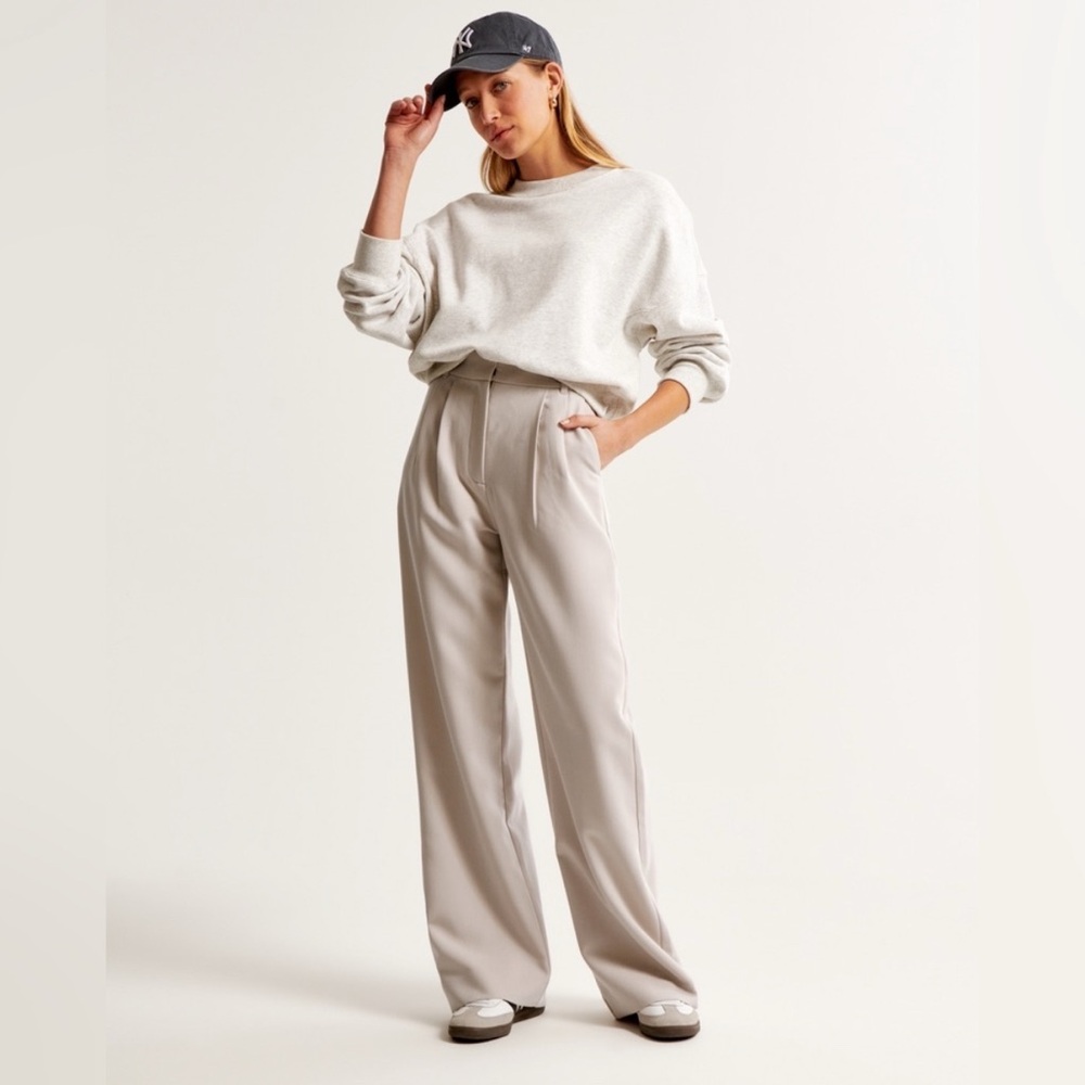 Abercrombie and Fitch Sloane Taylored Pant 2